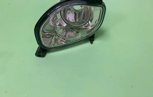 Toyota Avensis T250 Front fog light 8122105060