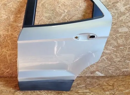 Ford Ecosport Rear door