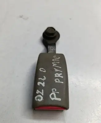 Mazda Premacy Front seatbelt buckle afawfgaw