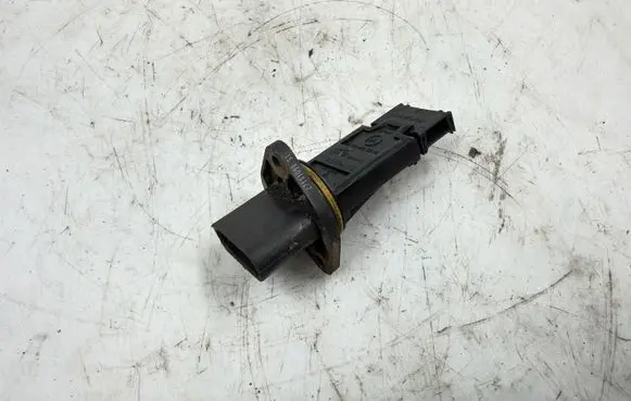Mercedes-Benz ML W163 Mass air flow meter A6110940048