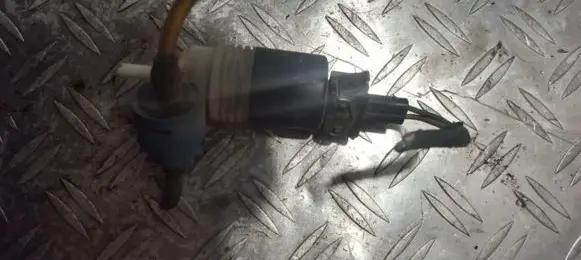 Windscreen/windshield washer pump