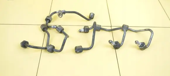 Volkswagen Crafter Fuel injector supply line/pipe CEB