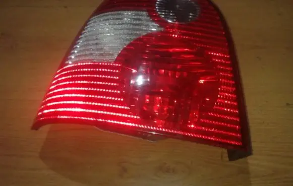 Volkswagen Polo Rear/tail lights 6q694595g