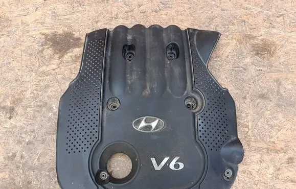 Hyundai Santa Fe Engine cover (trim) 292403E600