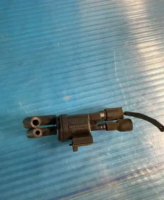 Toyota Corolla E210 E21 Valve vacuum 0025401497