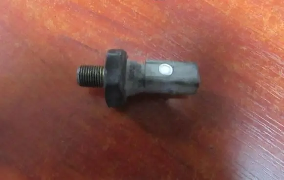 Volkswagen Bora Oil level sensor 06a919081