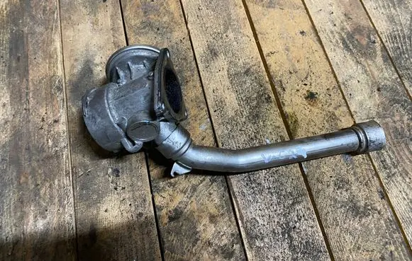 Mercedes-Benz C W203 EGR valve A6110900754 6110900754
