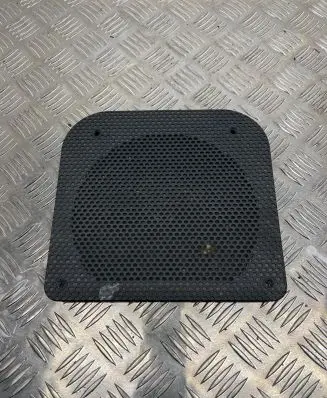 Mini Cooper Countryman R60 Subwoofer grill/trim 9800513