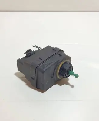 Skoda Octavia Mk2 (1Z) Headlight level adjustment motor 97700840141