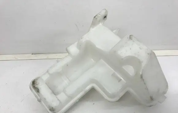 Volkswagen Polo VI Windshield washer fluid reservoir/tank 2Q0955453G
