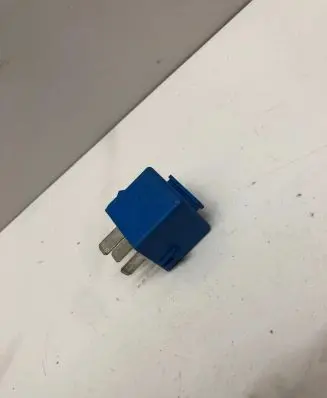 Audi A6 S6 C6 4F Other relay 6915327 6136 V23134K59X313