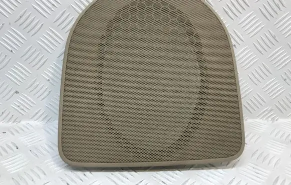 Side speaker trim/cover