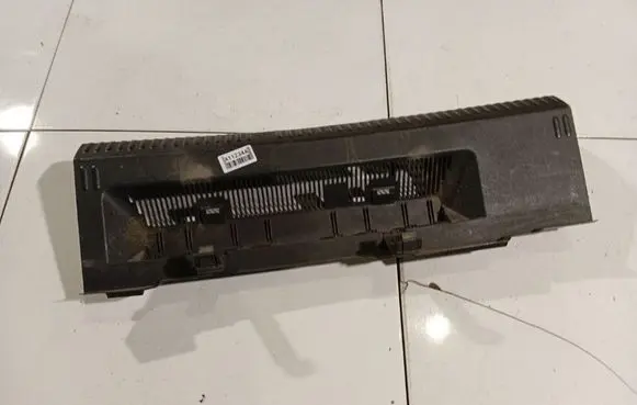 Volkswagen Cross Polo Other trunk/boot trim element 6R6863485