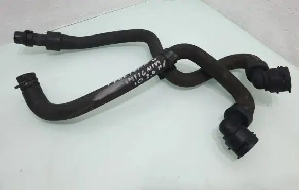 Opel Insignia A Engine coolant pipe/hose