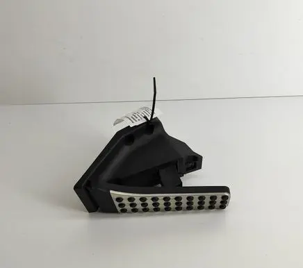 Mercedes-Benz C W206 Accelerator throttle pedal A2233000100