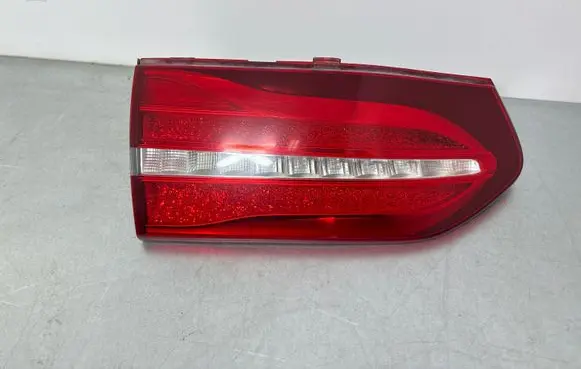 Mercedes-Benz E W213 Tailgate rear/tail lights 633000