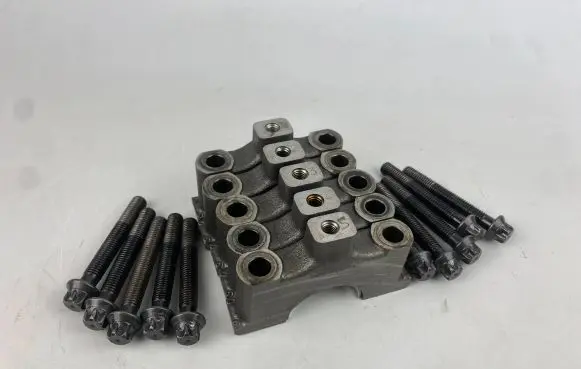 Mercedes-Benz CLA C118 X118 Crankshaft Holder 