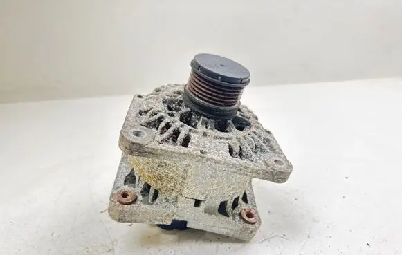 Nissan Note (E11) Generator/alternator 8200667608A 2543562B TG11C064