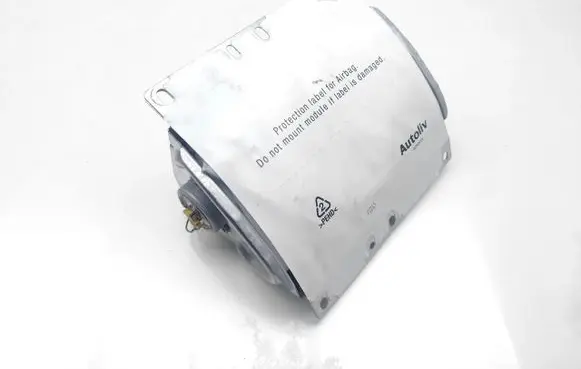 Volvo C30 Passenger airbag 8623351 609263500D BAMPT1-1068