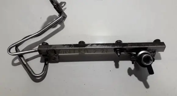 Opel Sintra Fuel main line pipe