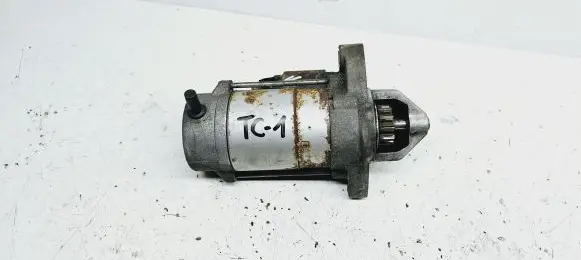 Toyota Corolla Verso AR10 Starter motor 281000R010