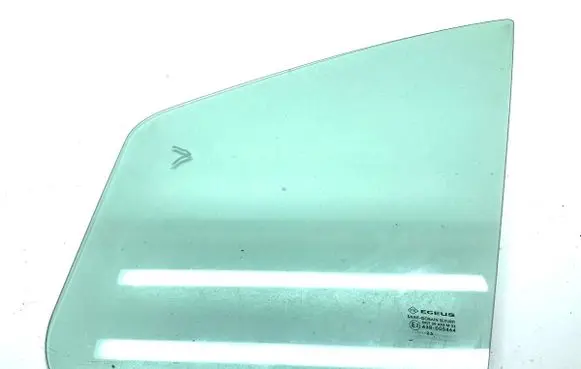 Renault Trafic III (X82) Front door window glass four-door 