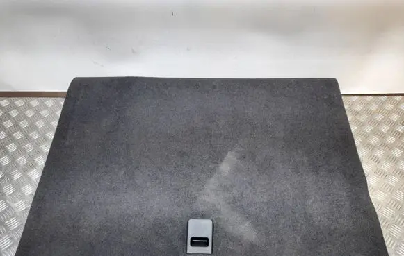 Volkswagen PASSAT CC Trunk/boot mat liner 