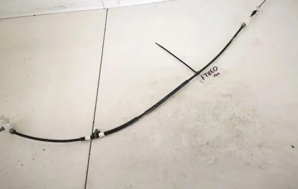 Handbrake/parking brake wiring cable