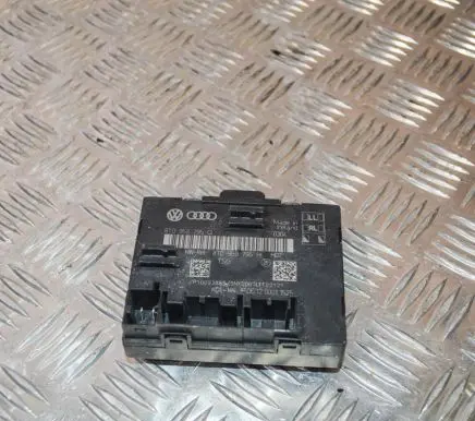 Audi A4 S4 B8 8K Door control unit/module 8T0959795H 8T0959795Q