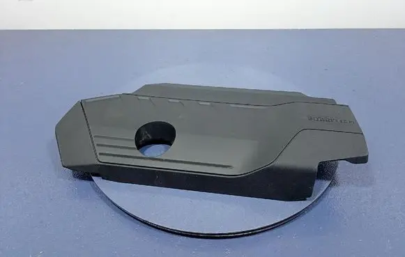 Mercedes-Benz 508 Front underbody cover/under tray 9819671280