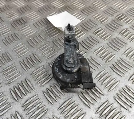 Toyota Prius (XW50) Horn signal 8652047040