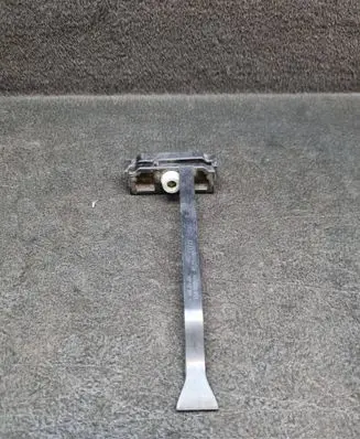 Audi A4 S4 B6 8E 8H Battery bracket 8E0803123