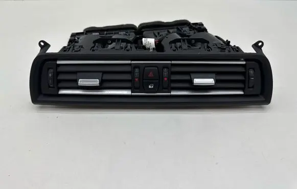 BMW 5 F10 F11 Dash center air vent grill 6422
