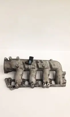 Opel Zafira B Intake manifold 55192747