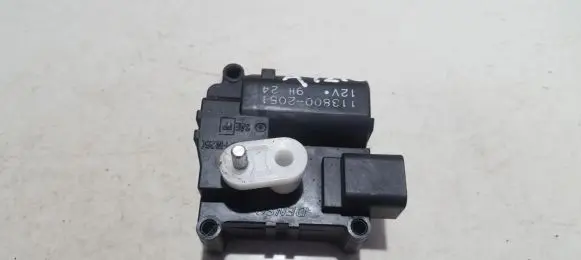 Toyota Corolla Verso AR10 Air flap motor/actuator 1138002051 113800-2051