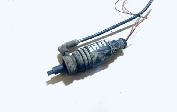 Audi A6 S6 C4 4A Windscreen/windshield washer pump