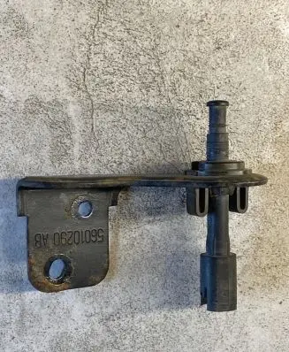 Jeep Cherokee III KJ Bonnet alarm switch sensor 04707875AB