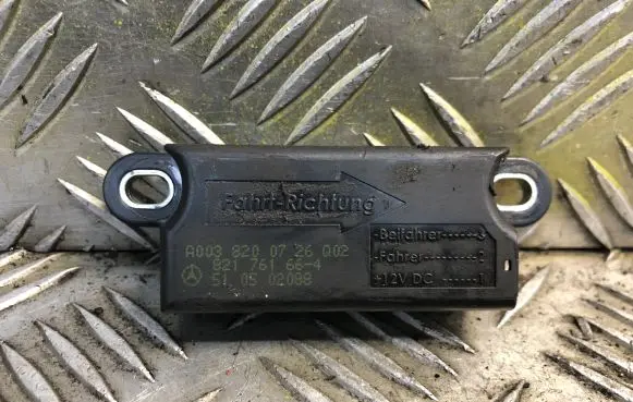 Mercedes-Benz CLK A209 C209 Airbag deployment crash/impact sensor 0038200726