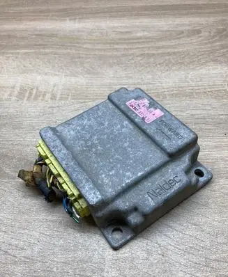Mazda Premacy Airbag control unit/module C10057K30A