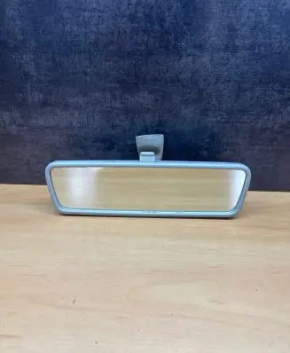 Volkswagen Golf IV Rear view mirror (interior)