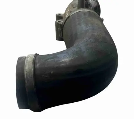 Volvo XC90 Intercooler hose/pipe 08631538