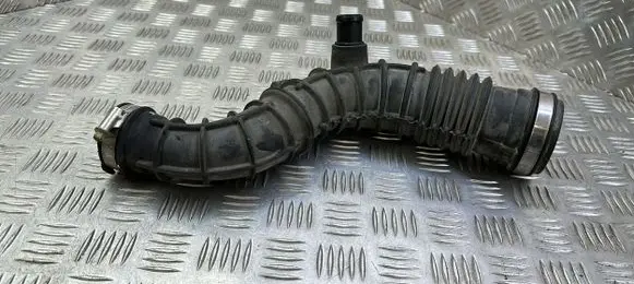 Dacia Sandero II Turbo air intake inlet pipe/hose 165764382R
