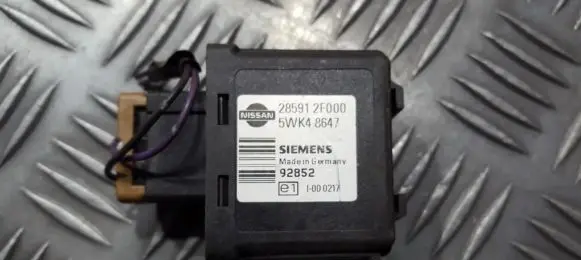 Nissan Primera Other control units/modules 285912F000 5WK48647