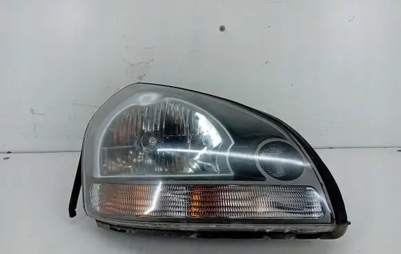 Hyundai Tucson JM Headlight/headlamp 92102-2EXXX