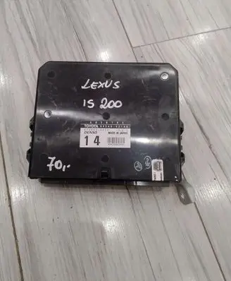 Lexus IS 200-300 Engine control unit/module ECU 89540-53140