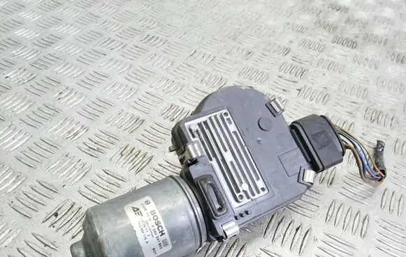 Volkswagen Sharan Wiper motor 0390241803 7M3955119A