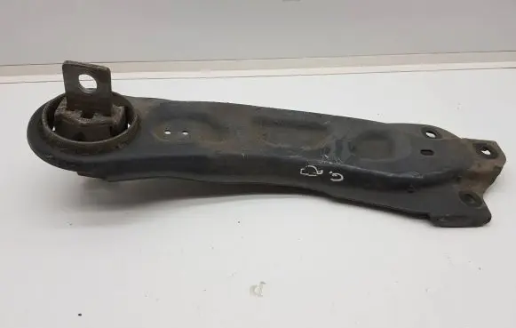 Infiniti Q30 Rear upper control arm/wishbone A2463530043