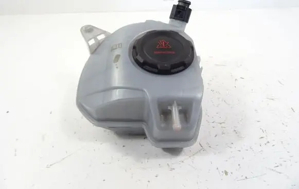 Seat Ibiza V (KJ) Coolant expansion tank/reservoir 2Q0121407D