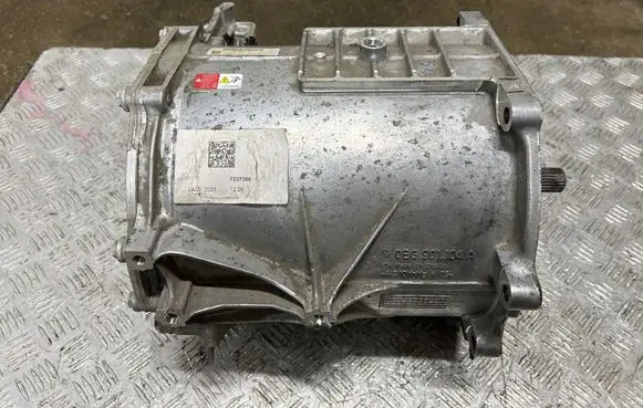 Porsche Taycan 9J1 Electric car motor 9J1901153D 0EG901171B 9J1901136