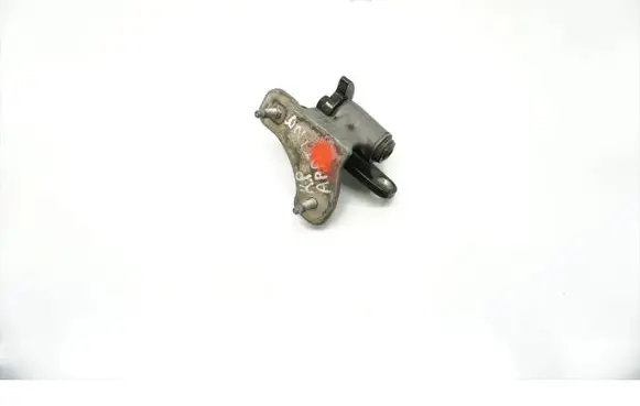 Mercedes-Benz C AMG W204 Rear door lower hinge A047058